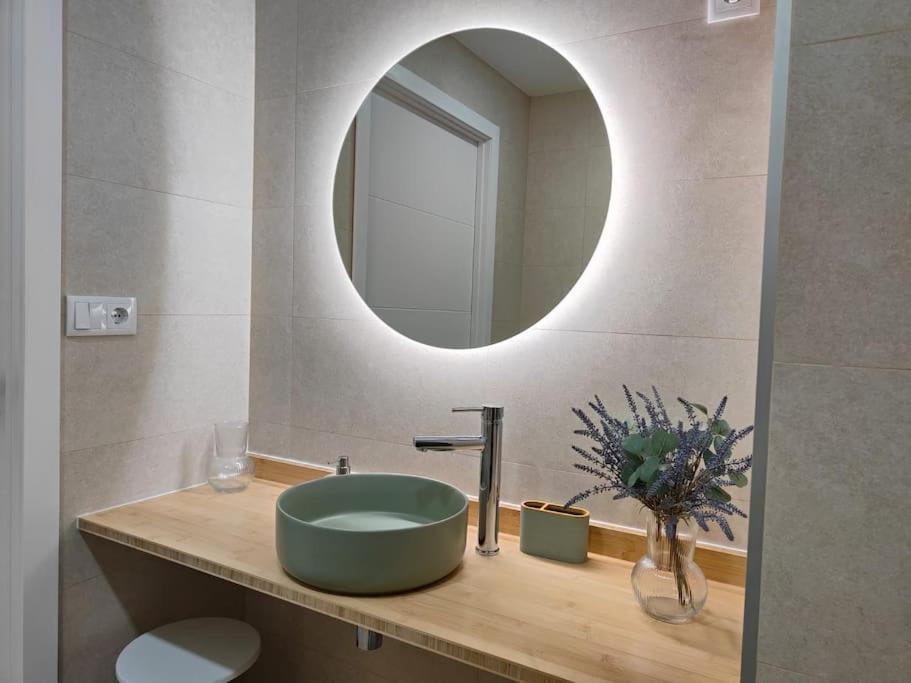 Loft Nuevo Cerca De Ruzafa Apartment บาเลนเซีย ภายนอก รูปภาพ